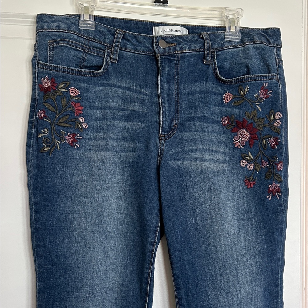 Croft and Barrow Dark Blue Embroidered Jeans